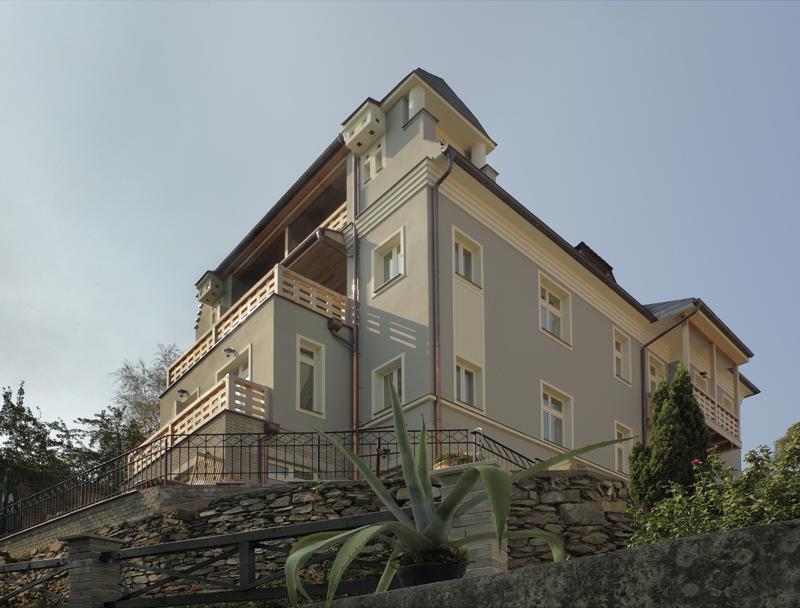 Penzion Vila Elektra Bechyně エクステリア 写真